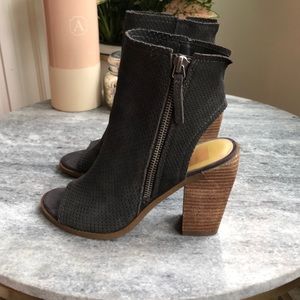 Dolce Vita Norra Open Toe Booties